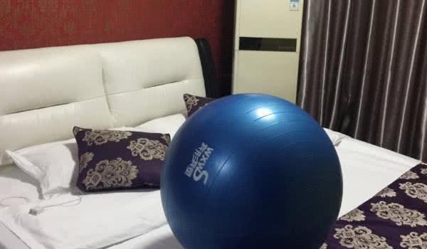 新浦京8883酒店情侣套房中的“圆球”是干嘛的？(图3)