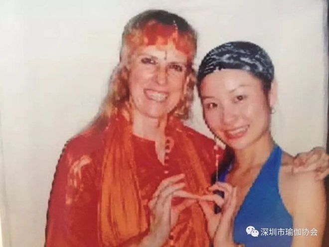 深圳市瑜伽协会琳子会长受邀参加TriYoga三瑜伽39周年庆典(图3)
